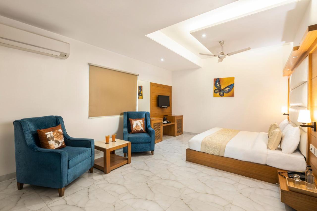 Hotel Star By Star Group- Near Delhi Airport Yeni Delhi Dış mekan fotoğraf