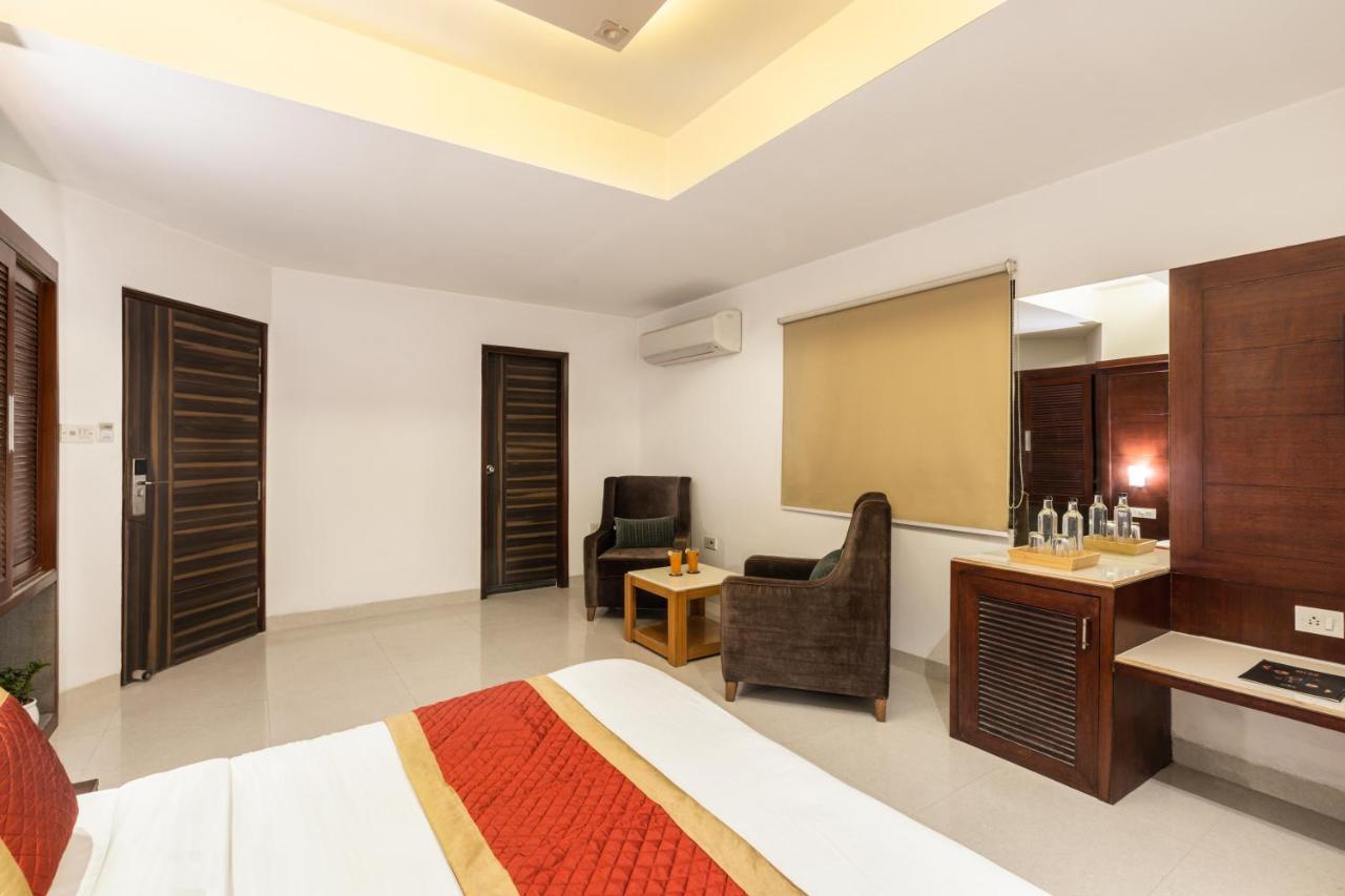 Hotel Star By Star Group- Near Delhi Airport Yeni Delhi Dış mekan fotoğraf